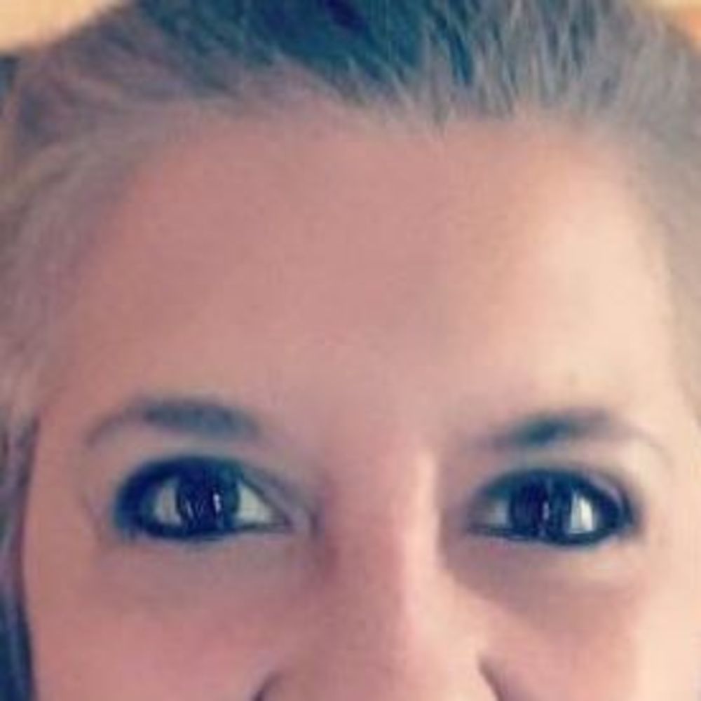 Meet your Posher, Laurie